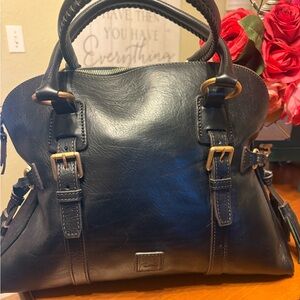 Dooney and Bourke dome Florentine Black Leather Handbag